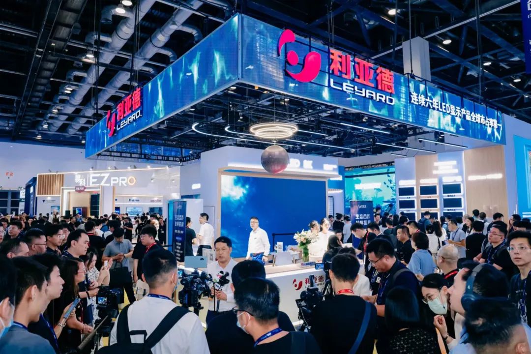 “AI+智能显示”引领未来 南宫NG·28新品InfoComm展大放异彩