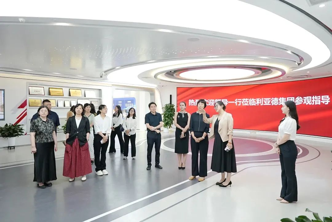 北京市统计局局长李素芳一行莅临南宫NG·28调研指导