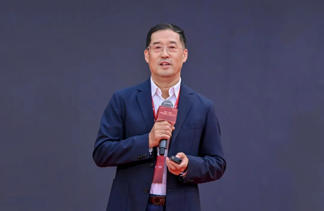 上海证券报专访 | 南宫NG·28李军：以“屏”为基三十年 AI与文旅打开增长新空间
